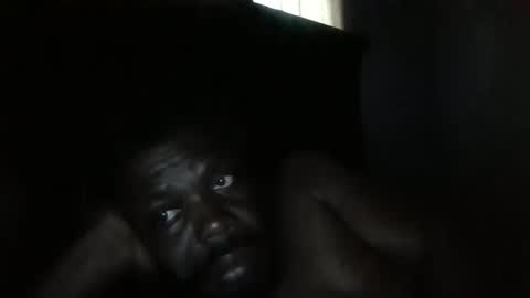 Snapshot of source1012 chatting on 10.10.25 source1012 online show from 10.10.25