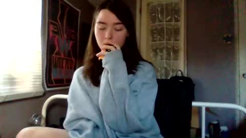 Snapshot of soursou chatting on 12.07.24 sours online show from 12.07.24