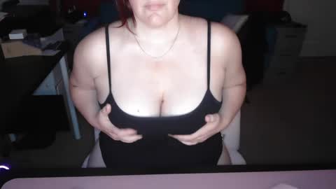 Snapshot of southernelle1 chatting on 03.05.25 SouthernElle online show from 03.05.25