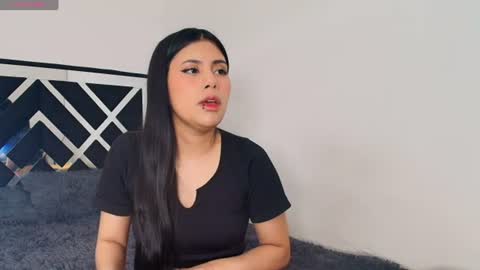 soy_camila01 online show from 06.18.26