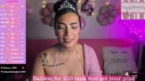Snapshot of soy_fresita chatting on 10.05.25 Sabrina Gomez  online show from 10.05.25