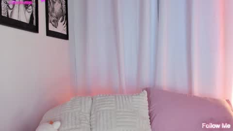 Irisita online show from 01.25.25