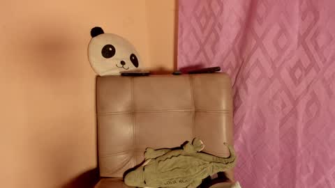 Snapshot of soy_jacky18 chatting on 12.15.24 Jacky online show from 12.15.24