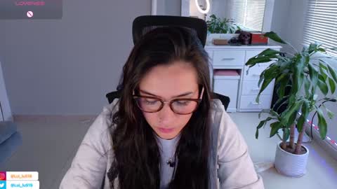 Luisa    online show from 01.26.25