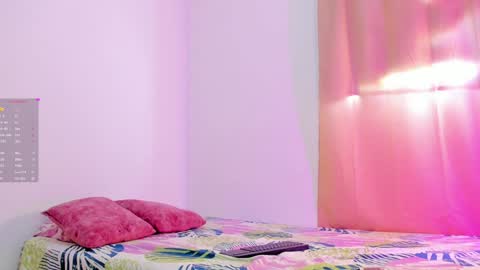 Instagram Soyamandaa  1 online show from 02.07.25