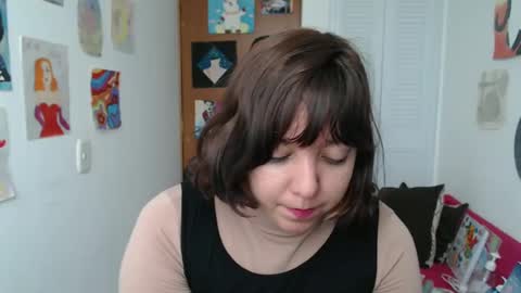 Nana Bela  online show from 11.06.25