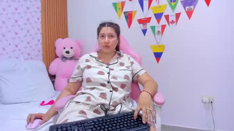 SoyQueen online show from 07.13.26