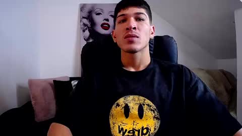 Snapshot of soyraydimarco_ chatting on 12.27.24 RayDimarco independent model online show from 12.27.24