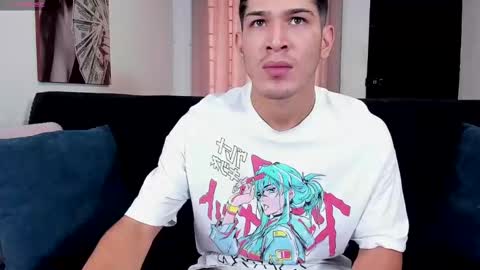 Snapshot of soyraydimarco_ chatting on 10.03.25 RayDimarco independent model online show from 10.03.25