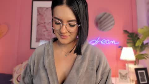 Aleja online show from 02.22.25