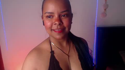 Paula  add me on snap online show from 12.12.24