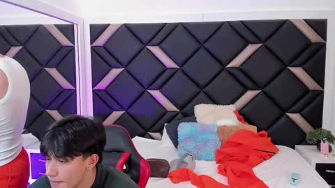 Gabo Lucas and Justin online show from 11.15.25