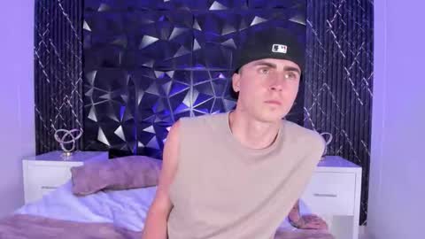 spaceboy_1 online show from 01.05.26