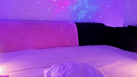 Snapshot of spaceoddkitty chatting on 03.19.26 Anya AnYuh online show from 03.19.26