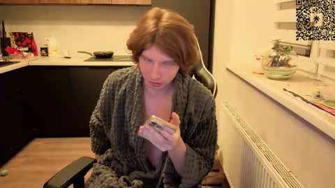 Snapshot of spaisenok chatting on 10.22.25 Mike online show from 10.22.25