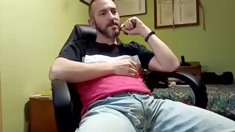 Manu  online show from 02.10.25