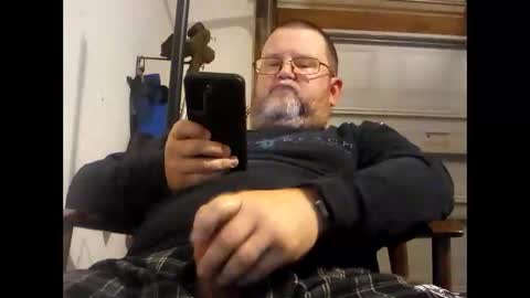 Snapshot of spanky8015 chatting on 10.28.25 spanky8015 online show from 10.28.25