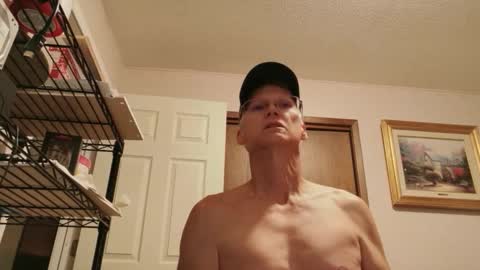 Snapshot of spanxalot258843 chatting on 10.15.25 David online show from 10.15.25