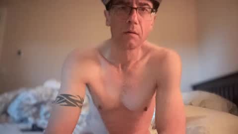 Snapshot of sparker1169 chatting on 12.07.24 Dad online show from 12.07.24