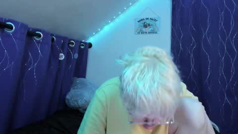 Atticus Pendragon online show from 11.29.25