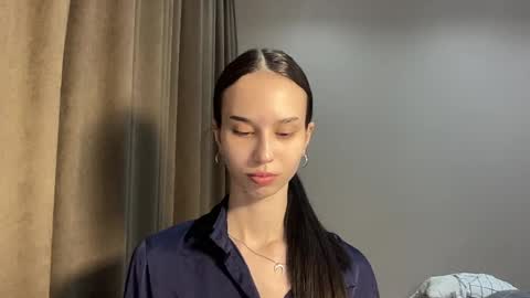 Christina online show from 03.29.26