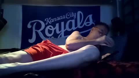 Snapshot of sparkyspeedway chatting on 10.14.25 sparkyspeedway online show from 10.14.25