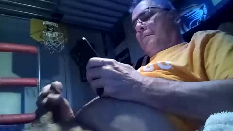 Snapshot of sparkyspeedway chatting on 11.20.25 sparkyspeedway online show from 11.20.25