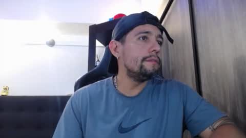 Snapshot of spartacus_cam chatting on 02.03.26 online show from 02.03.26