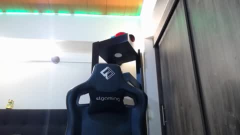 Snapshot of spartacus_cam chatting on 02.05.26 online show from 02.05.26