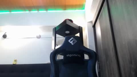 Snapshot of spartacus_cam chatting on 02.21.26 online show from 02.21.26