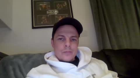 Spartansexgod1989 online show from 01.22.25