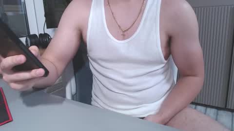 Snapshot of spb78 chatting on 11.07.25 Art online show from 11.07.25