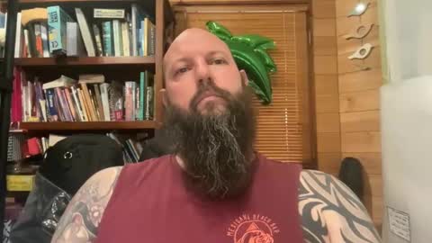 Snapshot of spenderal chatting on 01.07.25 Beard Guy online show from 01.07.25