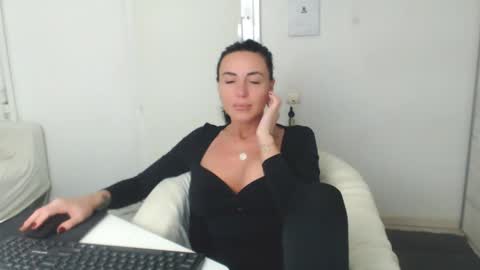 Carla online show from 01.29.25