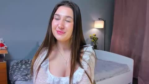 Elva online show from 12.18.25