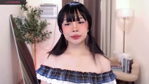 Kimmy online show from 04.17.26