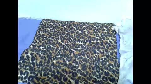 Snapshot of spicy_kittie chatting on 11.18.25 Kittle online show from 11.18.25