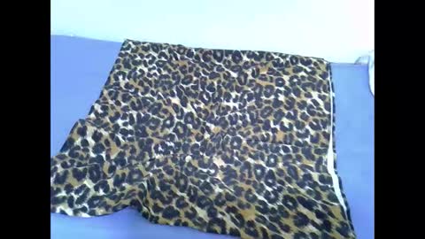 Snapshot of spicy_kittie chatting on 12.16.25 Kittle online show from 12.16.25