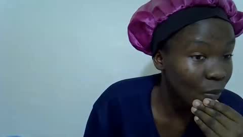 Snapshot of spicy_kittie chatting on 01.09.26 Kittle online show from 01.09.26