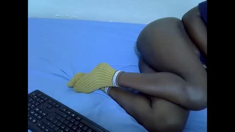 Snapshot of spicy_kittie chatting on 01.19.26 Kittle online show from 01.19.26