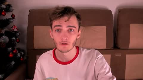 Snapshot of spider___man chatting on 12.18.25 Spidey online show from 12.18.25