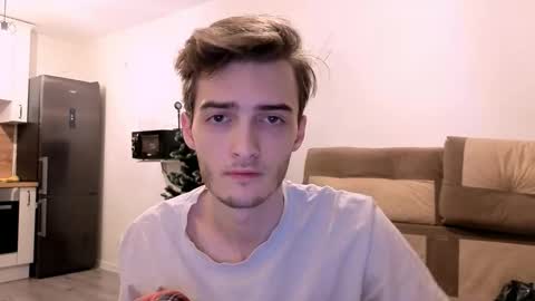 Snapshot of spider___man chatting on 01.12.26 Spidey online show from 01.12.26