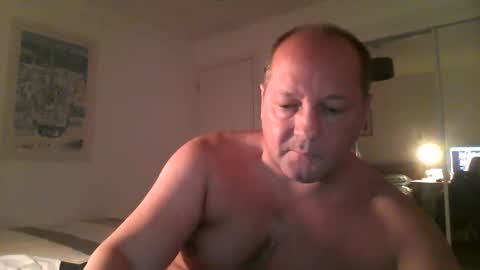 Snapshot of spidey1051a chatting on 01.22.25 spidey1051a online show from 01.22.25
