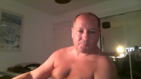 Snapshot of spidey1051a chatting on 02.05.25 spidey1051a online show from 02.05.25