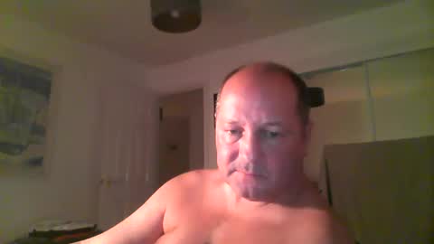 Snapshot of spidey1051a chatting on 02.10.25 spidey1051a online show from 02.10.25