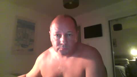 Snapshot of spidey1051a chatting on 02.24.25 spidey1051a online show from 02.24.25