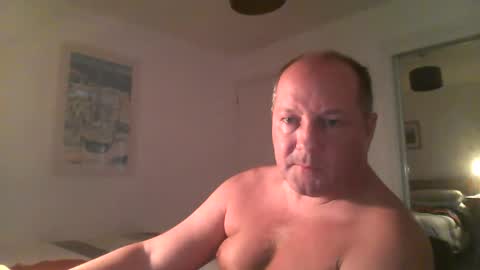 Snapshot of spidey1051a chatting on 02.26.25 spidey1051a online show from 02.26.25