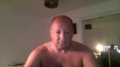 Snapshot of spidey1051a chatting on 09.24.25 spidey1051a online show from 09.24.25