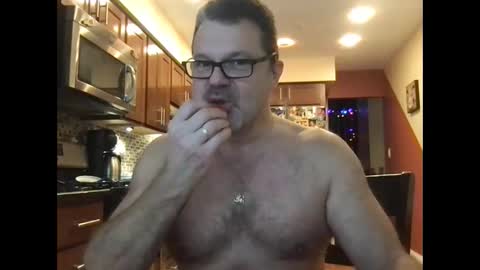 Snapshot of spike69old chatting on 12.09.24 spike69old online show from 12.09.24