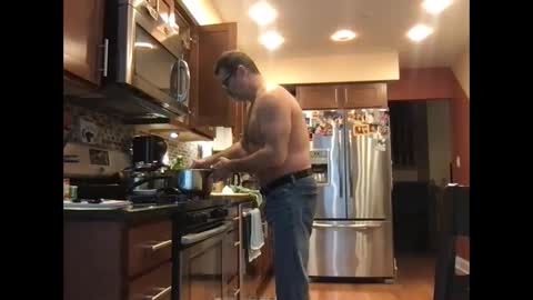 Snapshot of spike69old chatting on 01.06.25 spike69old online show from 01.06.25